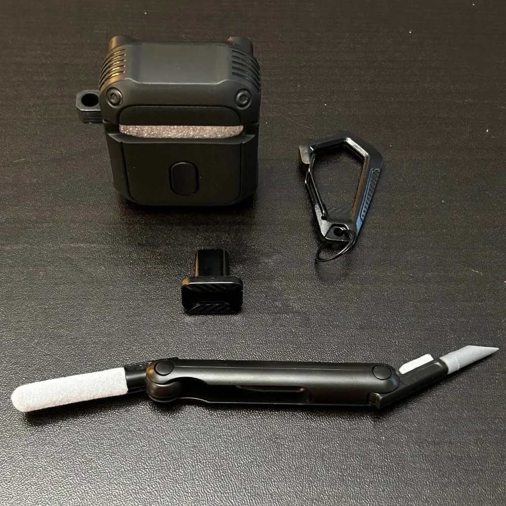 Black Airpods 1st & 2nd Generation Protective Case - Picture 2 of 7